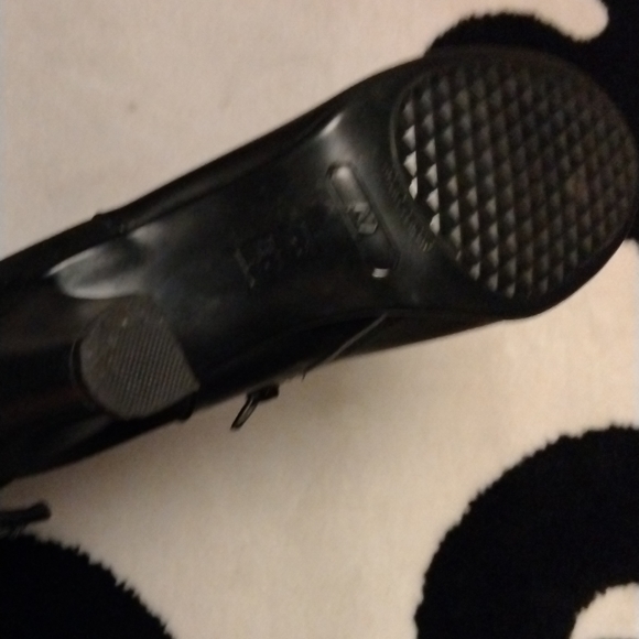 🖤A2 BLACK BOOTIES BY AREOSOLES🖤 - Picture 10 of 13